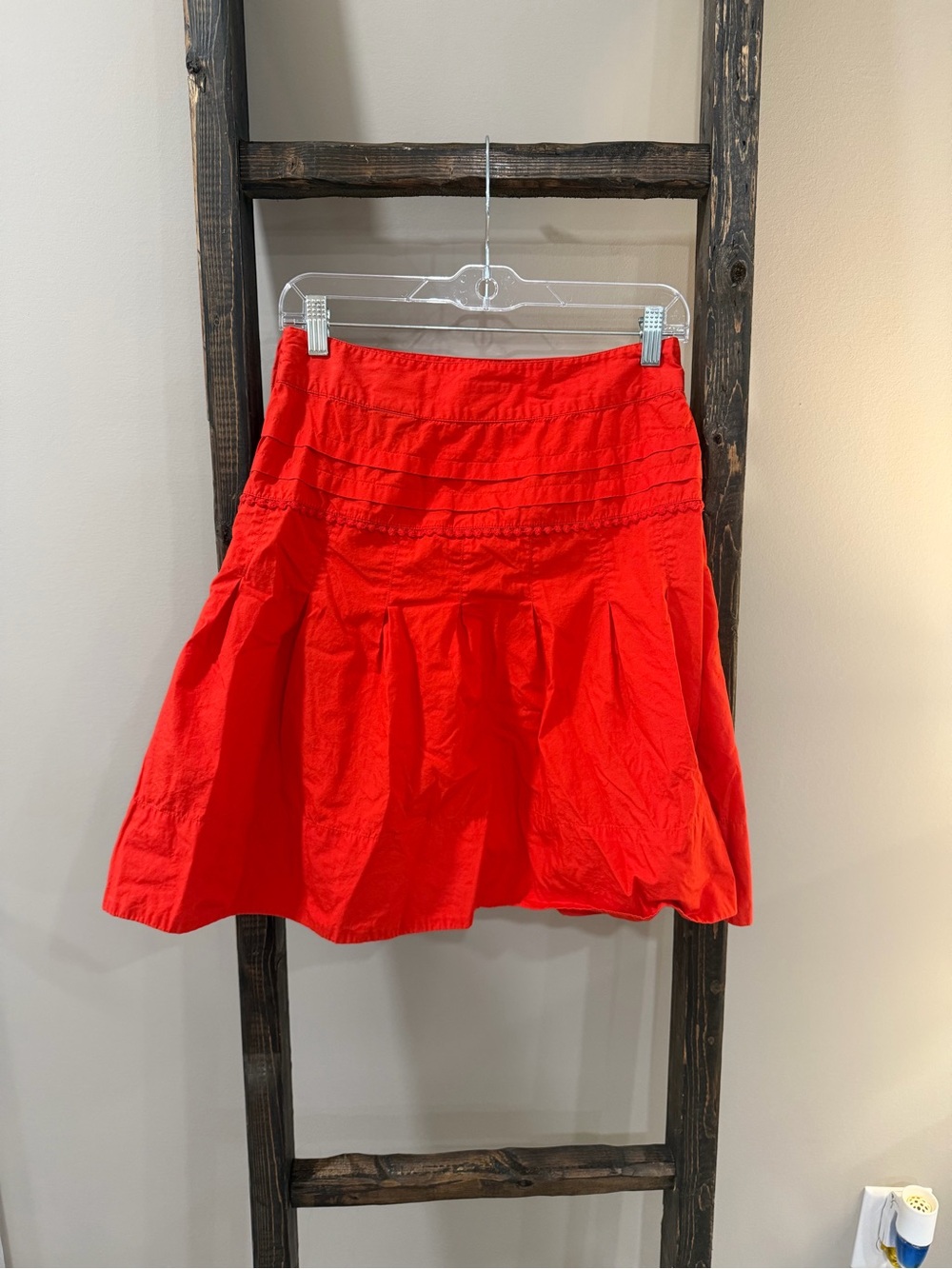 H&M Red Ruffle Skirt - Picture 5 of 7